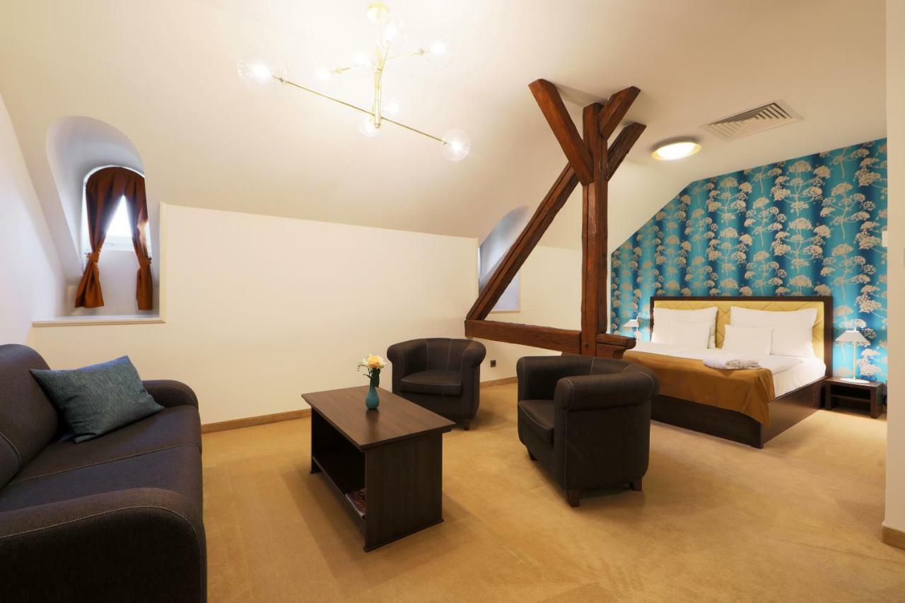 Ipoly Hotel Boutique Rooms & Suites Balatonfured Ngoại thất bức ảnh